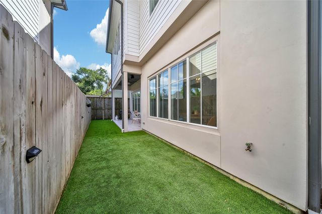 1510 Johanna Drive, Houston, TX 77055