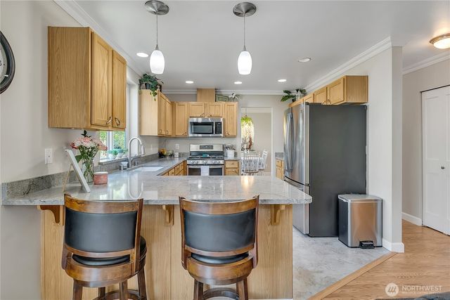 494 Flower Meadows Street, Port Orchard, WA 98366