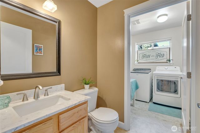 494 Flower Meadows Street, Port Orchard, WA 98366