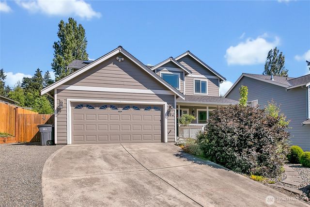 494 Flower Meadows Street, Port Orchard, WA 98366