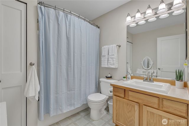 494 Flower Meadows Street, Port Orchard, WA 98366