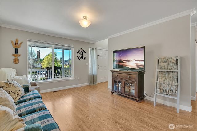 494 Flower Meadows Street, Port Orchard, WA 98366
