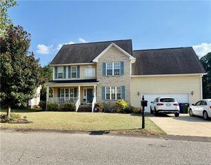 3527 Standard Drive, Fayetteville, NC 28306