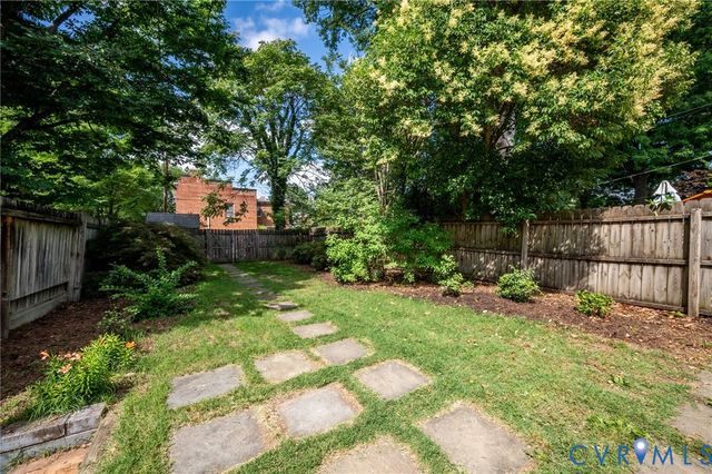 2028 W Main St, Richmond, VA 23220