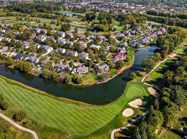 5962 Heritage Lakes Drive, Hilliard, OH 43026