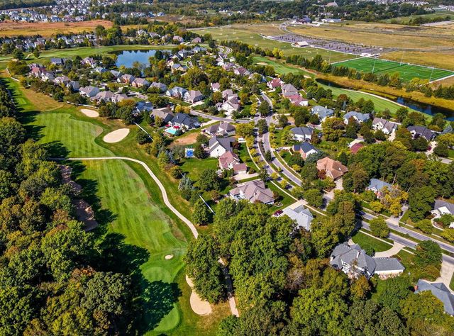 5962 Heritage Lakes Drive, Hilliard, OH 43026