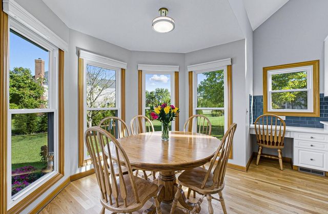 5962 Heritage Lakes Drive, Hilliard, OH 43026