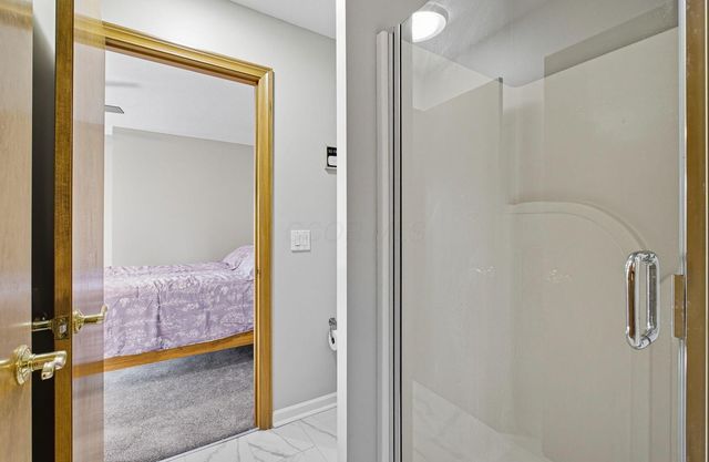 5962 Heritage Lakes Drive, Hilliard, OH 43026