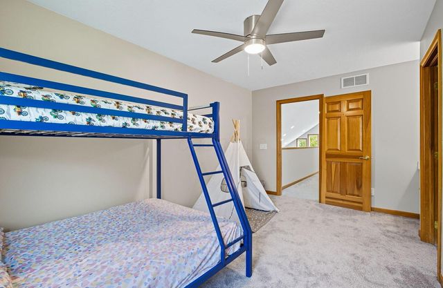 5962 Heritage Lakes Drive, Hilliard, OH 43026