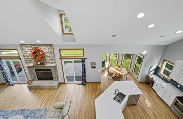 5962 Heritage Lakes Drive, Hilliard, OH 43026