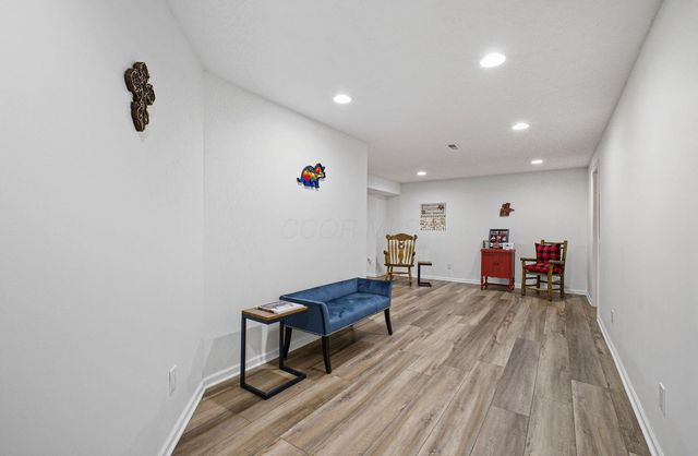 5962 Heritage Lakes Drive, Hilliard, OH 43026