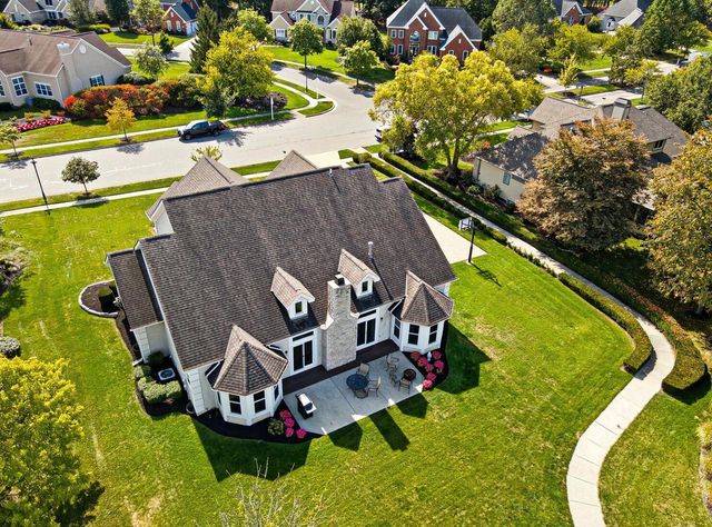 5962 Heritage Lakes Drive, Hilliard, OH 43026