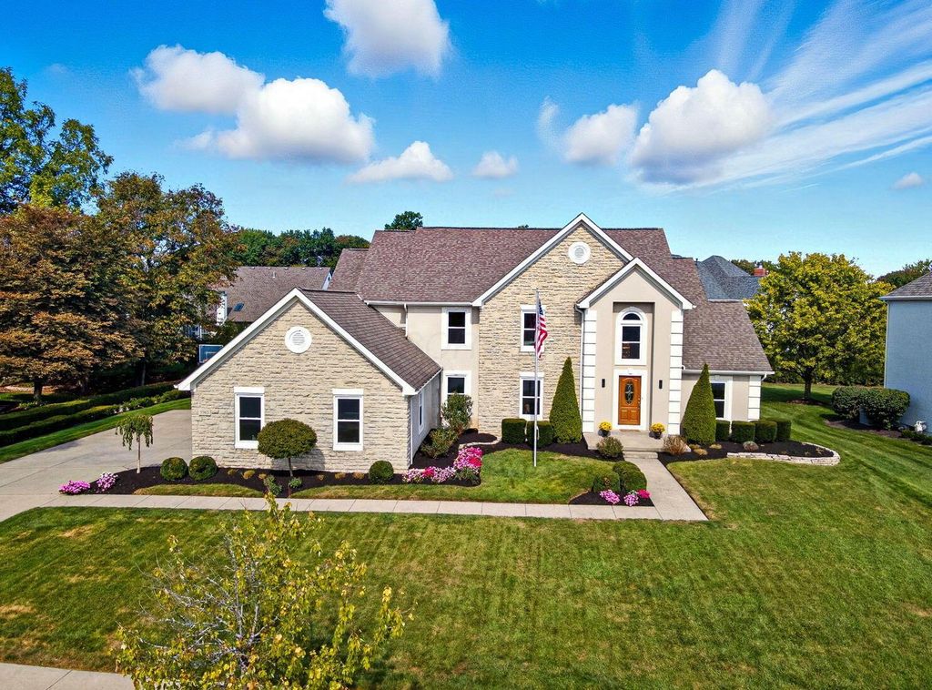 5962 Heritage Lakes Drive, Hilliard, OH 43026