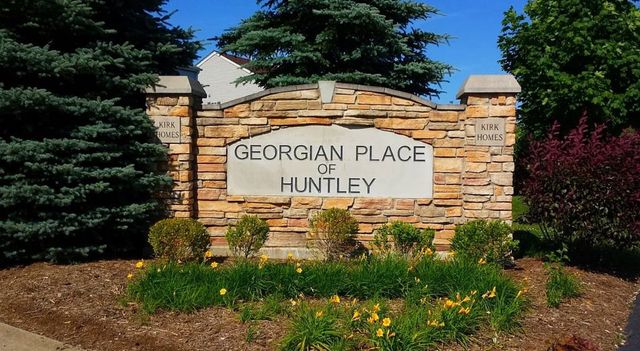 10999 Manhattan Drive, Huntley, IL 60142