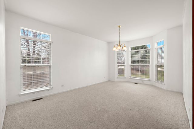10999 Manhattan Drive, Huntley, IL 60142