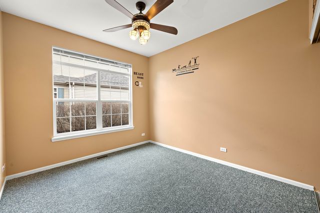 10999 Manhattan Drive, Huntley, IL 60142