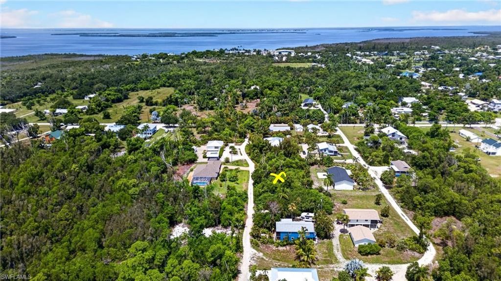 7190 Guava AVE, BOKEELIA, FL 33922 — exterior