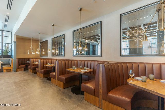 1702 W Glencoe Mountain Way 7112, Park City, UT 84060