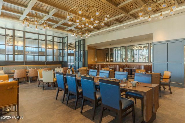 1702 W Glencoe Mountain Way 7112, Park City, UT 84060