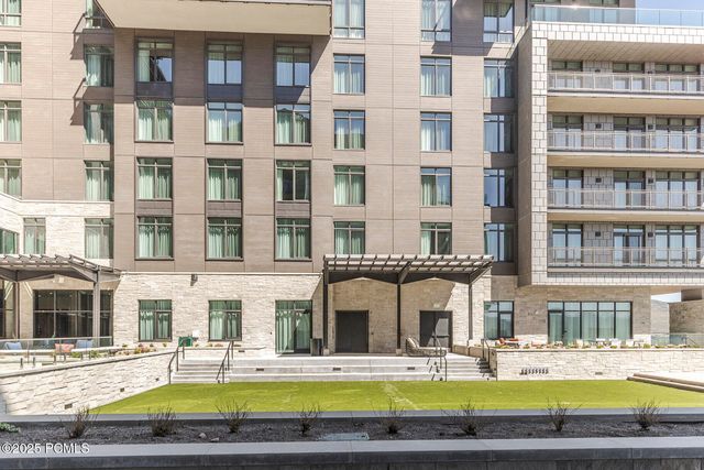 1702 W Glencoe Mountain Way 7112, Park City, UT 84060