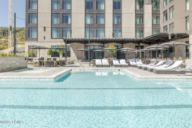 1702 W Glencoe Mountain Way 7112, Park City, UT 84060