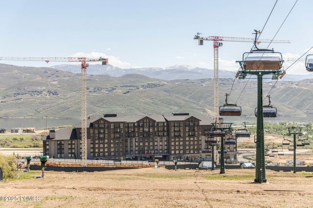 1702 W Glencoe Mountain Way 7112, Park City, UT 84060