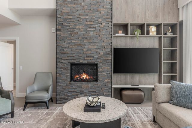 1702 W Glencoe Mountain Way 7112, Park City, UT 84060