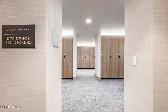 1702 W Glencoe Mountain Way 7112, Park City, UT 84060