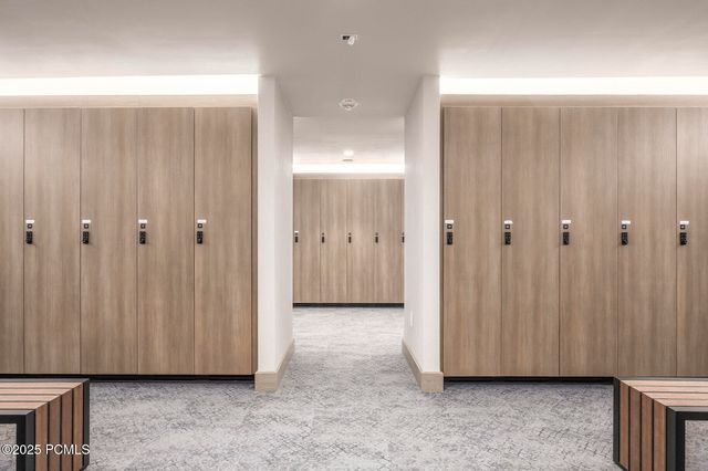 1702 W Glencoe Mountain Way 7112, Park City, UT 84060