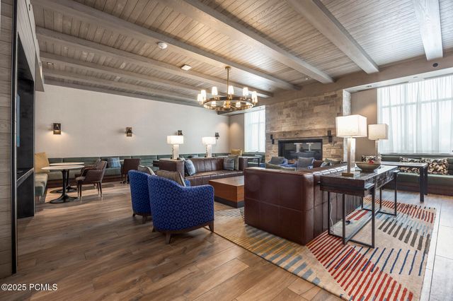 1702 W Glencoe Mountain Way 7112, Park City, UT 84060