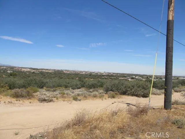 5955 Fremontia, Oak Hills, CA 92344
