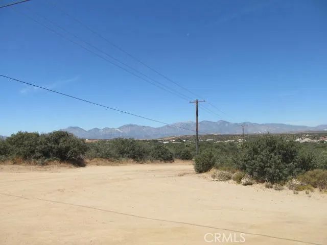5955 Fremontia, Oak Hills, CA 92344