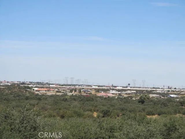 5955 Fremontia, Oak Hills, CA 92344