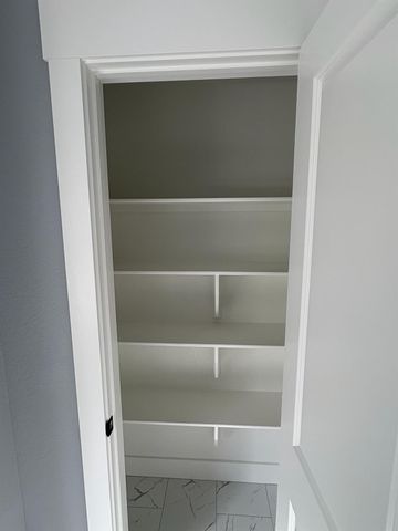 2591 Dove Crossing, Navasota, TX 77868