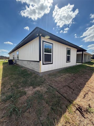 2591 Dove Crossing, Navasota, TX 77868