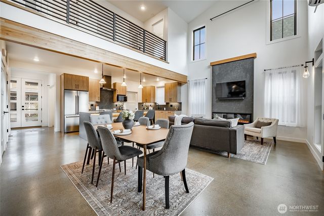204 Pebblebrook Drive, Lynden, WA 98264