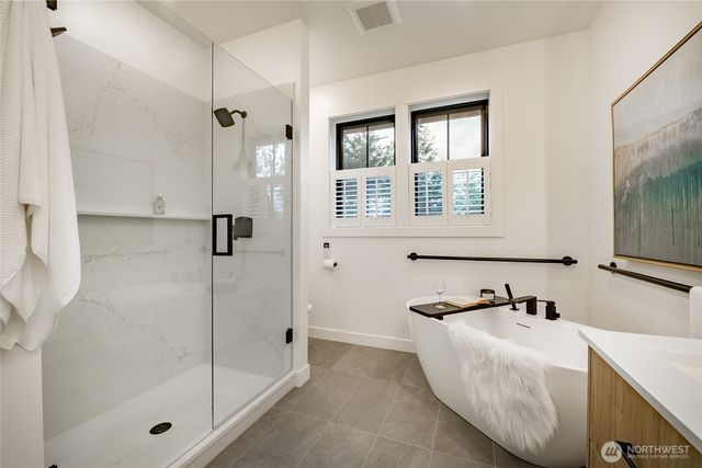 204 Pebblebrook Drive, Lynden, WA 98264