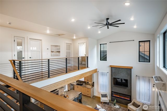 204 Pebblebrook Drive, Lynden, WA 98264
