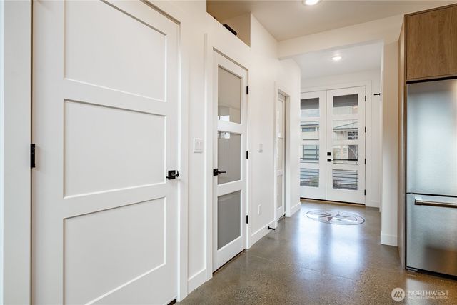 204 Pebblebrook Drive, Lynden, WA 98264