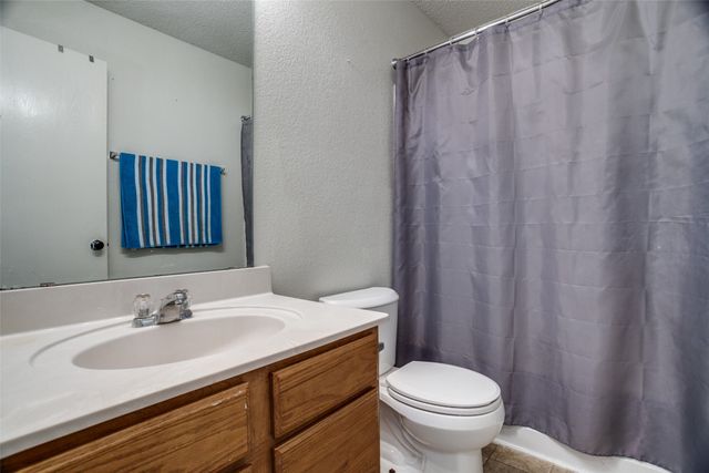3433 Cayman Drive, Fort Worth, TX 76123