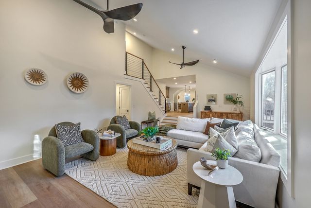 15 Windsor Drive, Charleston, SC 29407