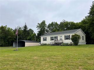 1721 Moravia Venice Townline Rd, Venice, NY 13118