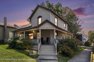 111 N Ottawa Street, St. Johns, MI 48879