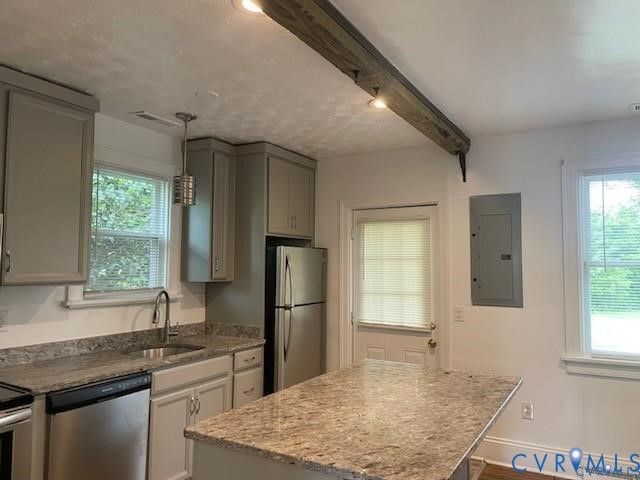3807 Midlothian Tpke, Richmond, VA 23224