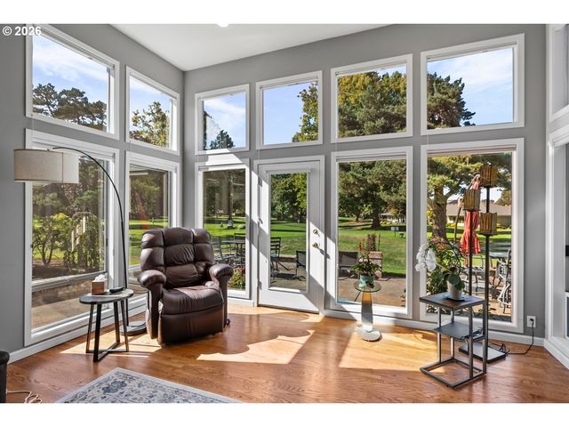 32279 Sw LAKE Dr, Wilsonville, OR 97070
