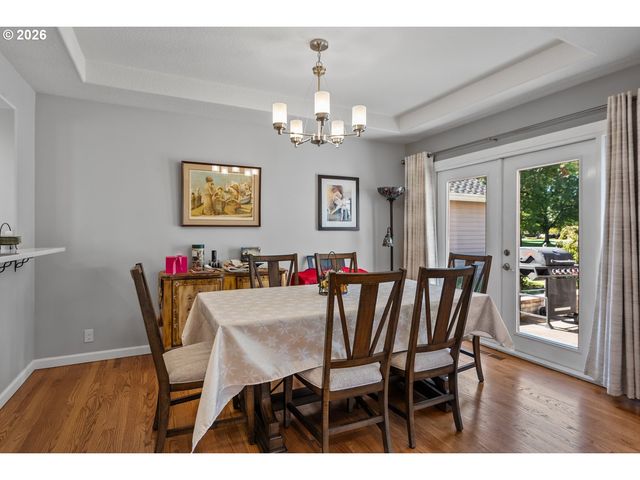 32279 Sw LAKE Dr, Wilsonville, OR 97070