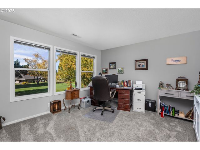 32279 Sw LAKE Dr, Wilsonville, OR 97070