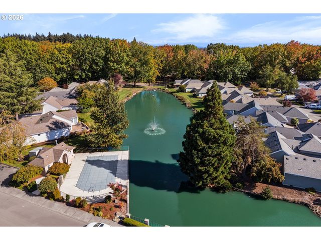 32279 Sw LAKE Dr, Wilsonville, OR 97070