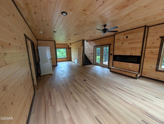 928 Ski Mountain Road, Gatlinburg, TN 37738