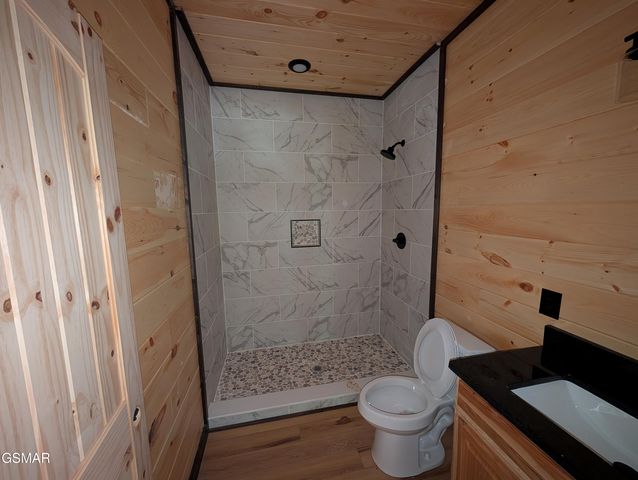 928 Ski Mountain Road, Gatlinburg, TN 37738